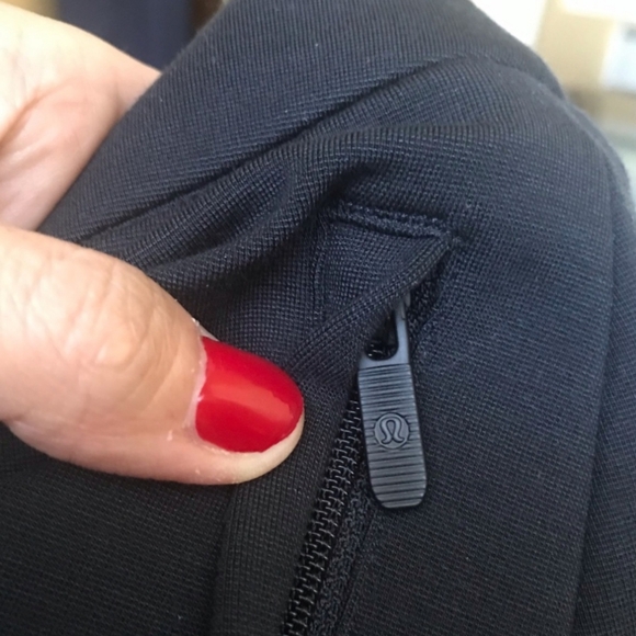 ✨️HOST PICK✨️ 🇨🇦 NWOT Lululemon On The Move Tailored Pants - Picture 11 of 14